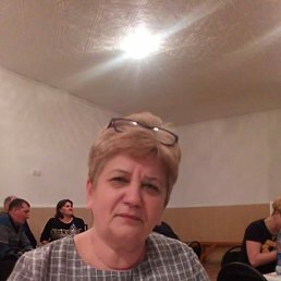 Lyudmila, 63, 