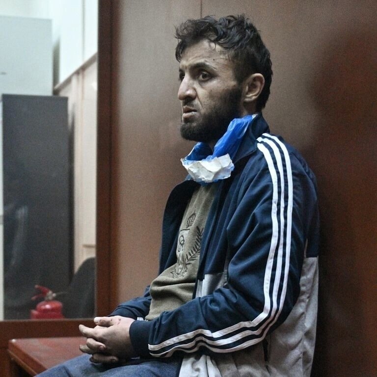 После теракта в «Крокус Сити Холле» один из террористов, Далержон Мирзоев, признался, что умышленно ... - 2