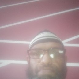 KHADEERAHMED KHADEERAHMED, 34, 