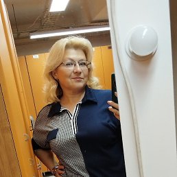 ���))), ������