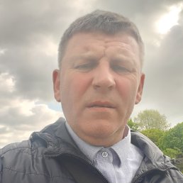 Valentin, 51 , 