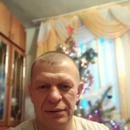 Борис, 47, Горно-Алтайск