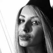 Mila, 33 ����, ������