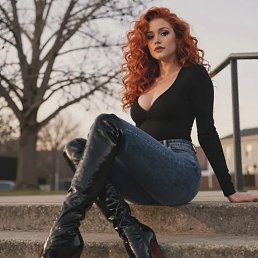 *�������*, ����