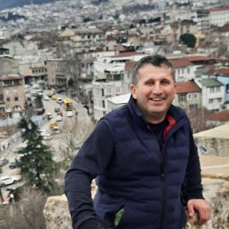 Kamil'han, 40, 