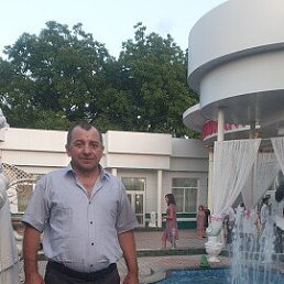 Ghenadie, 51, 