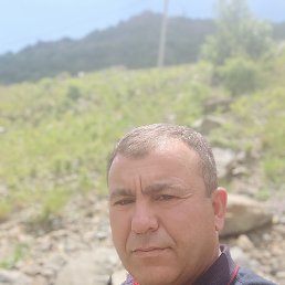 Garik, 45, 