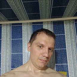 Dima, 32, 