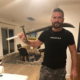 ����������, 52 ����, ������