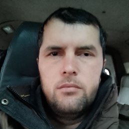 Maks, 34, 