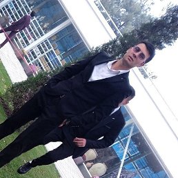 Ixtiyor, 22, 