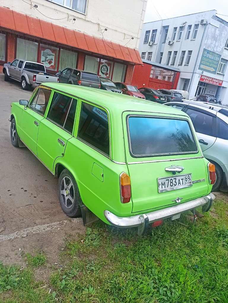    - 10  2025  06:02