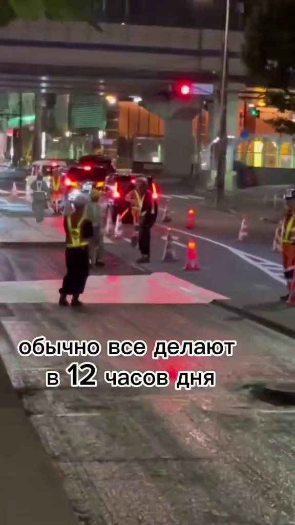 Вообще по технологии нужно класть асфальт прямо на землю и когда идет снег или дождь) - 2