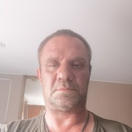 Алексей, 45 лет, Новосибирск Алексей, 45 лет, Новосибирск