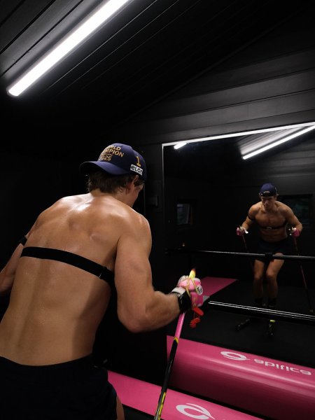 Йоханнес Клэбо показал свою форму считанные недели до старта нового сезона. - 3