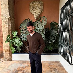 ������, 37 ���, ������