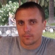 Andr, 41 , 