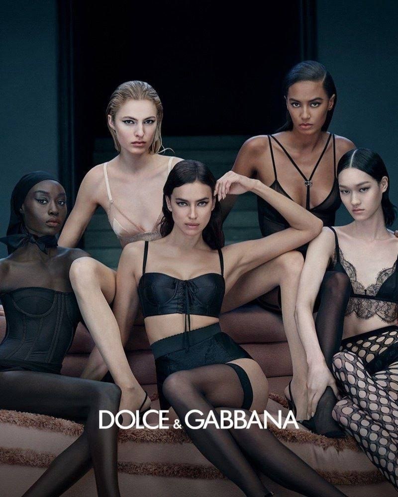      Dolce & Gabbana.