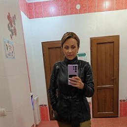 Nastya, 37, 