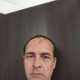 Anatoluy, 46, 