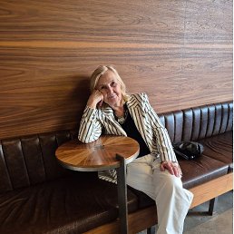 Nadezda, �����-���������