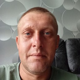 Aleksandr, , 41 