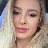 Sandra, 35 , 