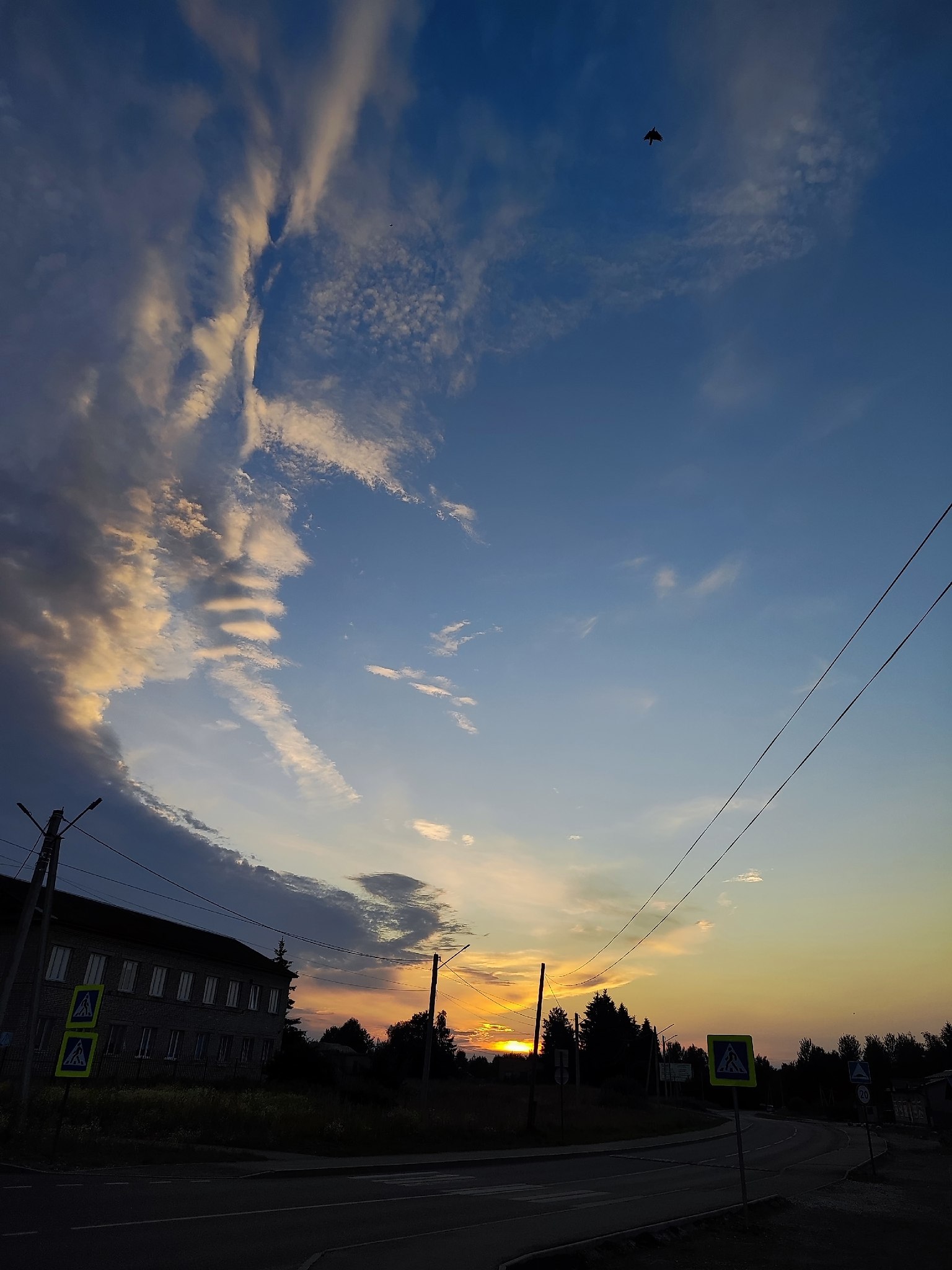   - 28  2025  00:24 - 5