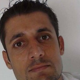 Pascal, 36, 