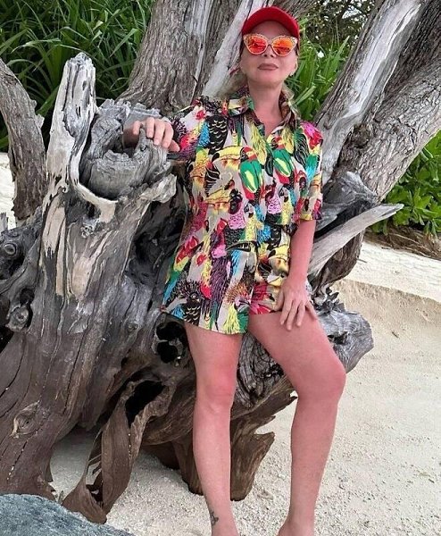 Лариса Долина выразила недовольство тем, что из-за санкций не может посетить Латвию, где у нее есть ... - 2