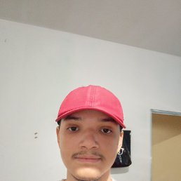 Gustavo, , 19 