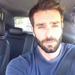 Ferran, 37, 
