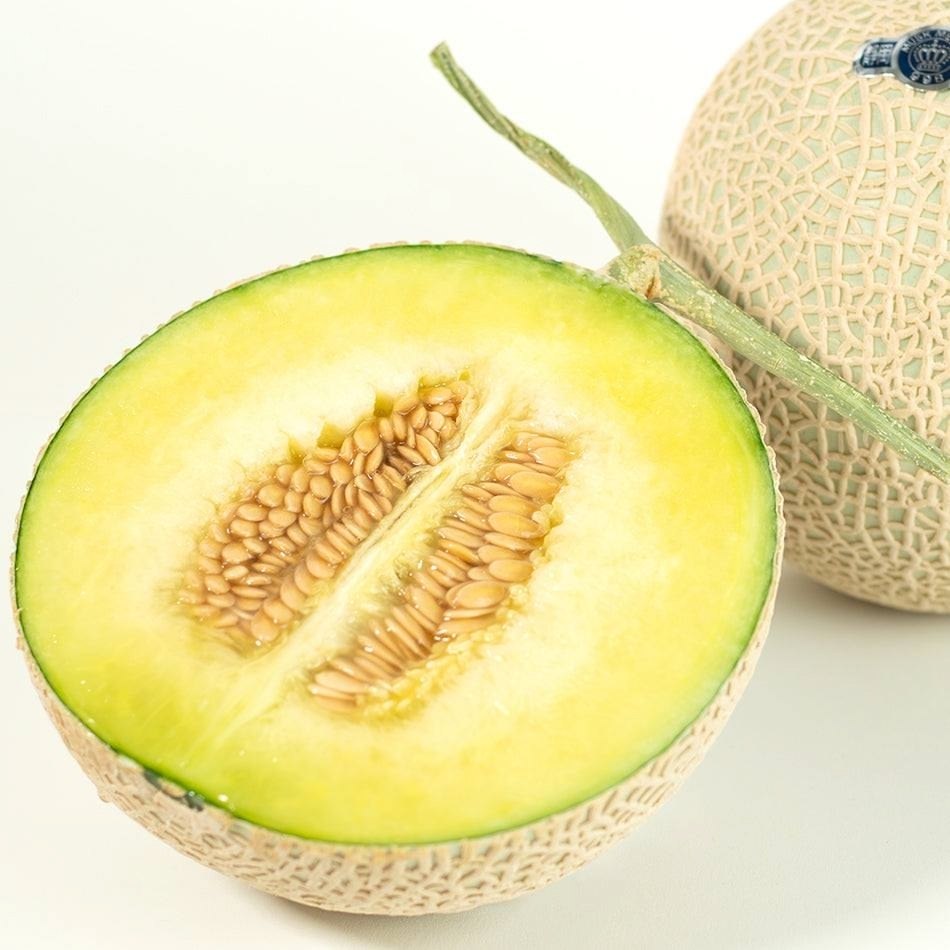 В Японии культура фруктов возведена в ранг искусства, а некоторые сорта стали настоящими объектами ... - 3