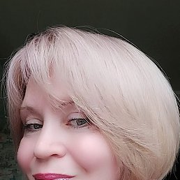 Mila, 57, 