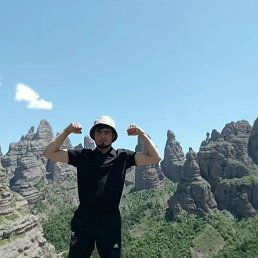 Bakhtovar, 26, 