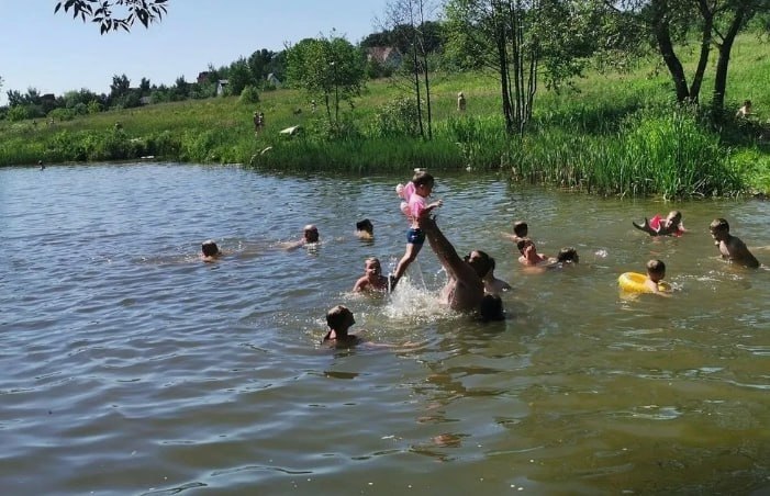 Не у нас, но любопытно: после 18 — хоть закупайся.В Московской области принят закон, который ...