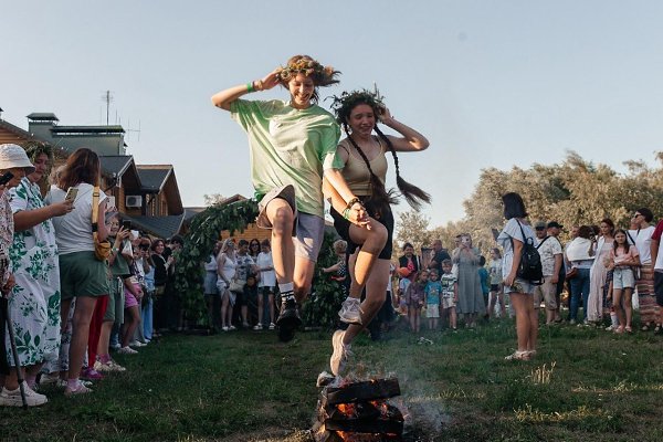 Лето, костры и сказки: фестивали для всей семьи в двух часах от Петербурга. В загородном комплексе ... - 5