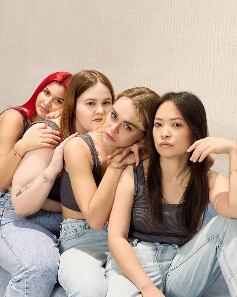 Маха Горячева поделилась значимой фотосессией.«Важная для меня съемка, девочки! Вы самые красивые в ... - 3