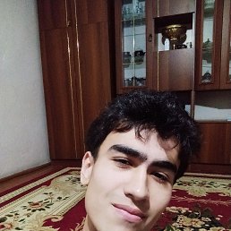 Javlon, 18, 
