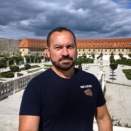 , 39 , 