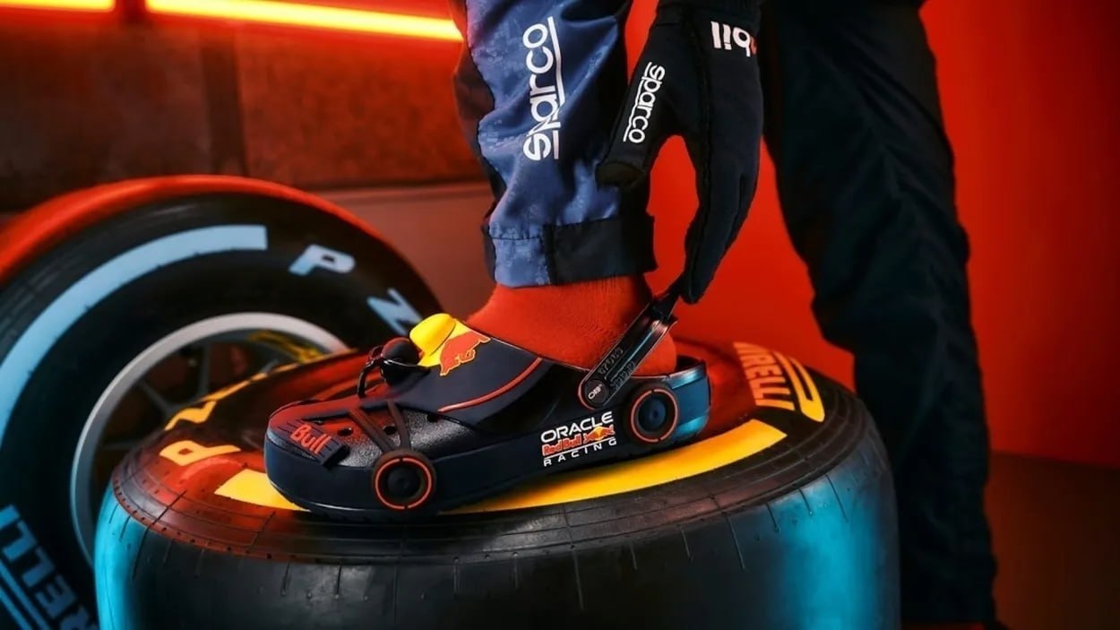 Crocs �������� ������ � Red Bull � ����������� ����� ����������. � ������� ��� ��������: � Classic ... - 3