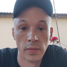 ����, ������, 32 ����