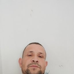 Jasurbek, 38, 