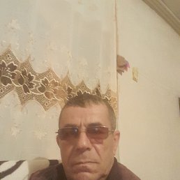 Aslan, 60, 