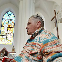 ������, ����, 42 ����