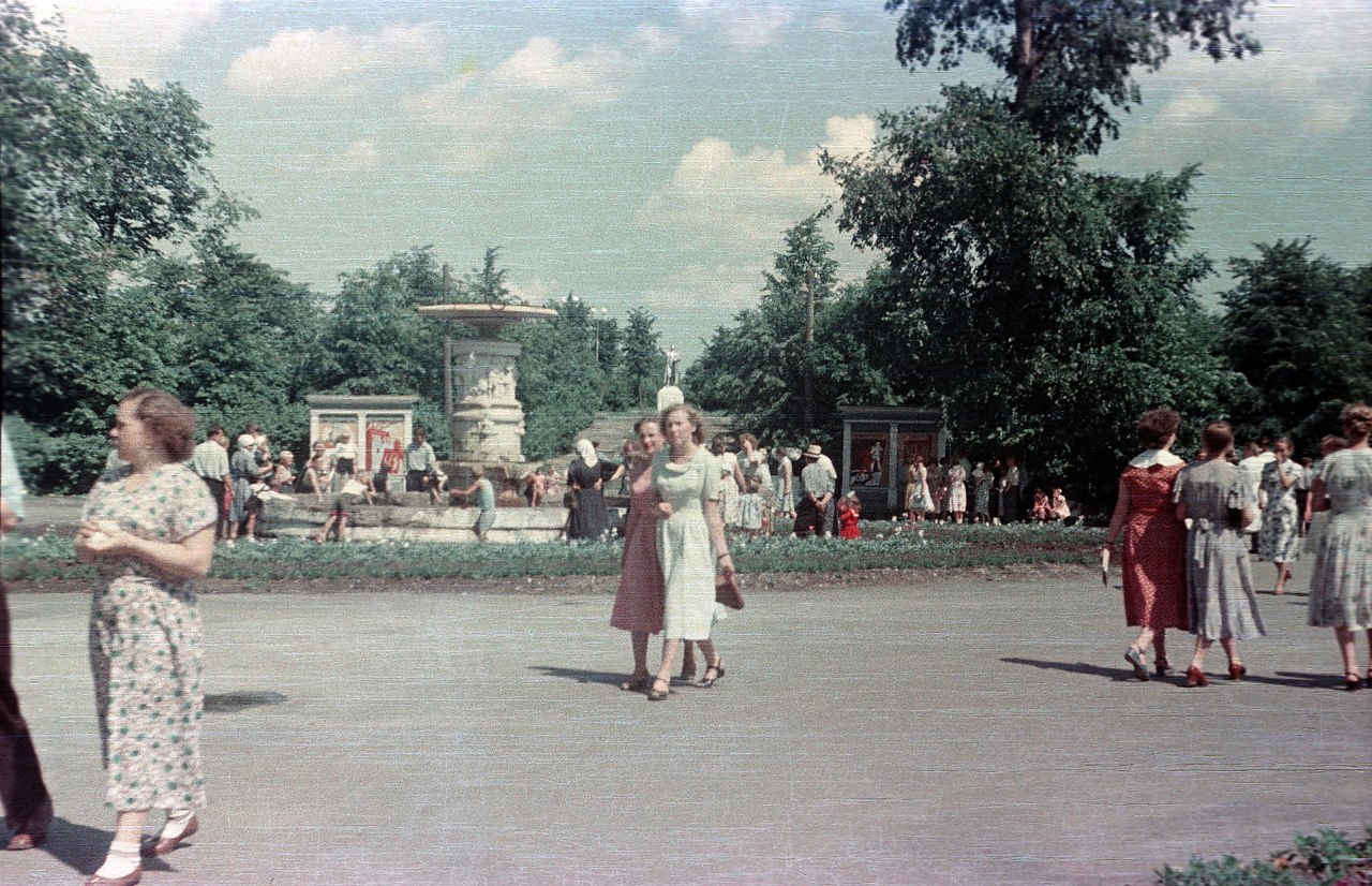  ().    . 1960 