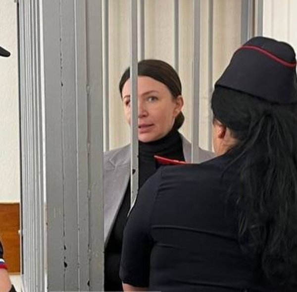 Елене Блиновской продлили срок ареста еще на полгода.Савеловский суд в Москве продлил арест блогерши ...