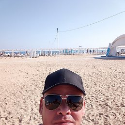 ���, ����, 49 ���