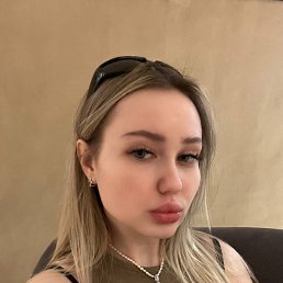 Aleksandra Smelyanskaya, 25 , -