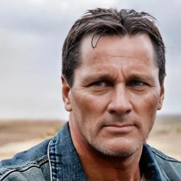 Andrzej, 41, 